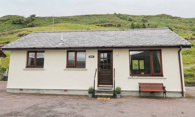 Loggie Cottage | THE BEN in Ullapool