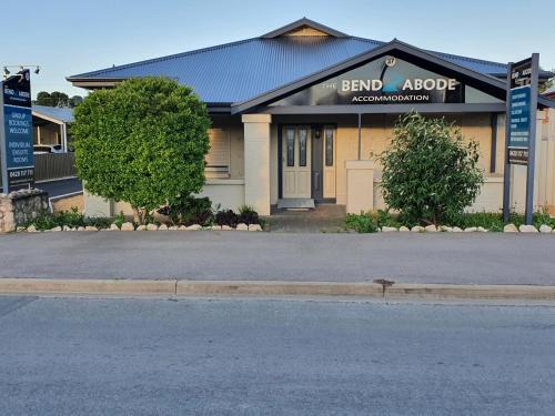 Seymour Hotel | The Bend Abode