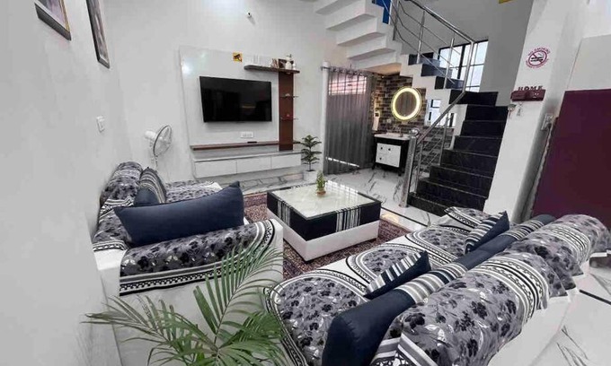 Amritsar House | The Bennett