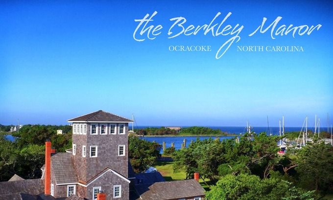 Ocracoke House | The Berkley Manor - An estate on Silver Lake