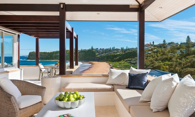 Newport House | The best view on Bungan Beach is at Bungan House by TCC