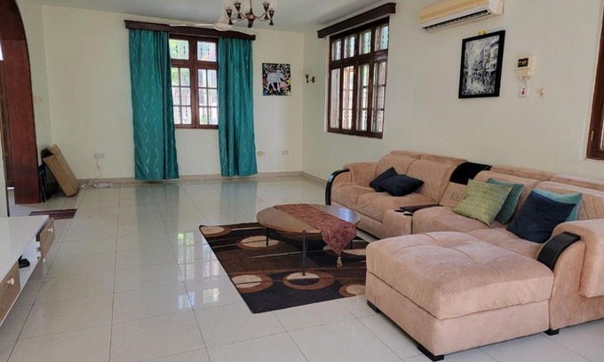 Mbezi Beach Villa | The big group 8 bedrooms comfort Villa