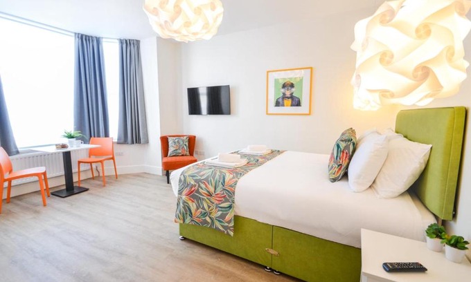 West Bridgford Apartment | The Birchover Residences Trent Bridge
