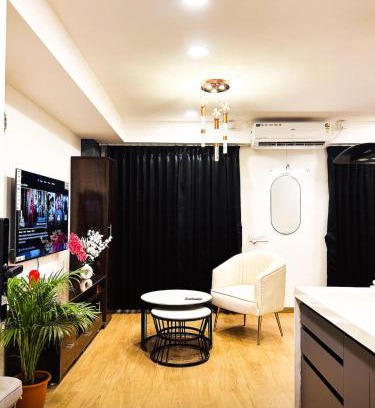 Viman Nagar Apartment | The Blackwood Studio