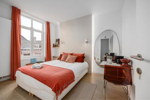 Historical Center Bruges Apartment | THE BLUE HOUSE - Guest Suite 1