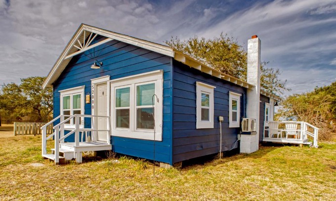 Frisco House | The Blue Pearl