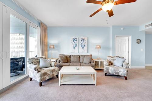 Panama City Beach Apartment | The Blue Turtle at Laketown Wharf