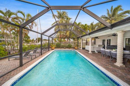 Fort Lauderdale Apartment | The Boat House - River Harmony Home