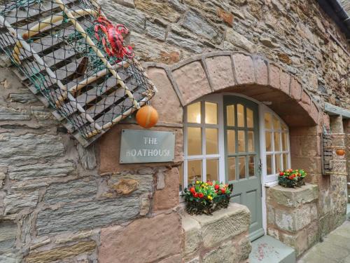 Seahouses Apartment | The Boathouse Seahouses