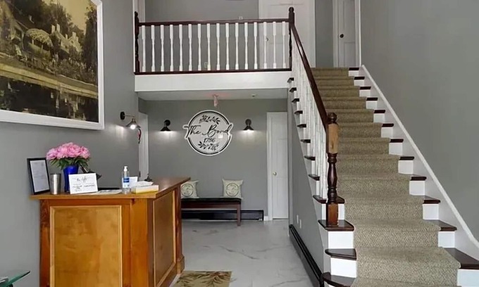 Warrensburg Hotel | The Bond Inn Room #5