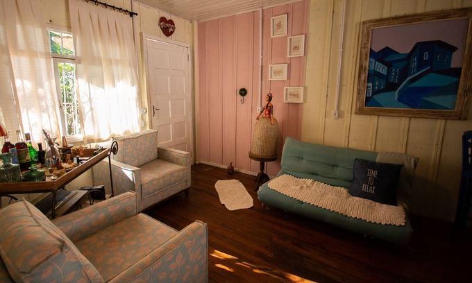Vila Yolanda Apartment | The Orange House - Art and history in one place