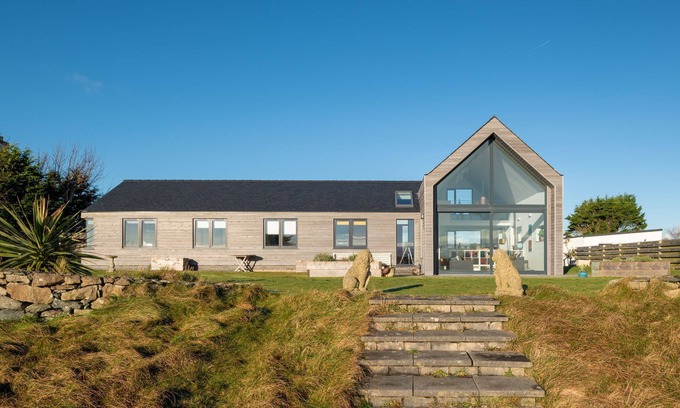 Malltraeth House | The Brackens: Beachfront holiday home, sleeps 6