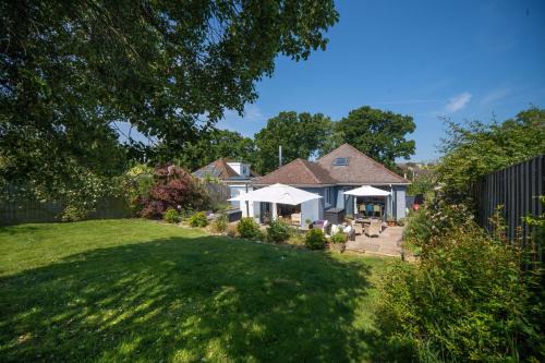 Nettlestone House | The Brackens