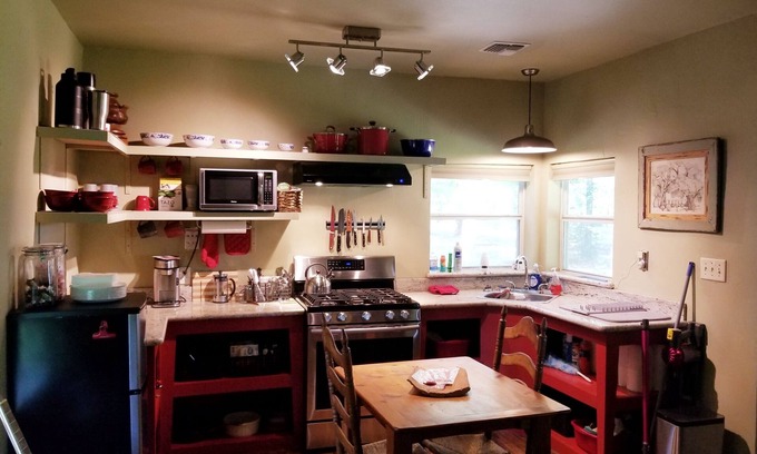 Lottie House | The Brewhouse Cottage
