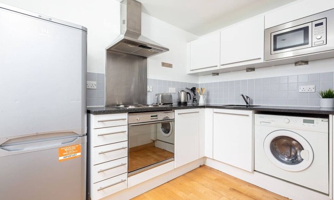 Spitalfields Apartment | The Brick Lane Apartment