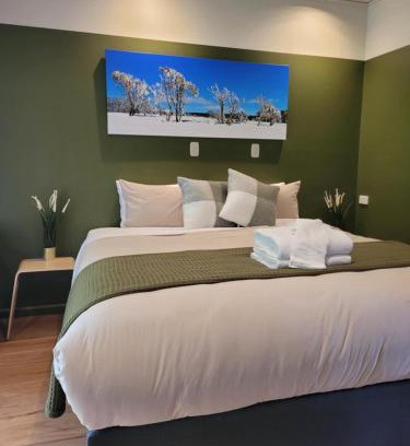 Bright Hotel | The Bright Motor Inn
