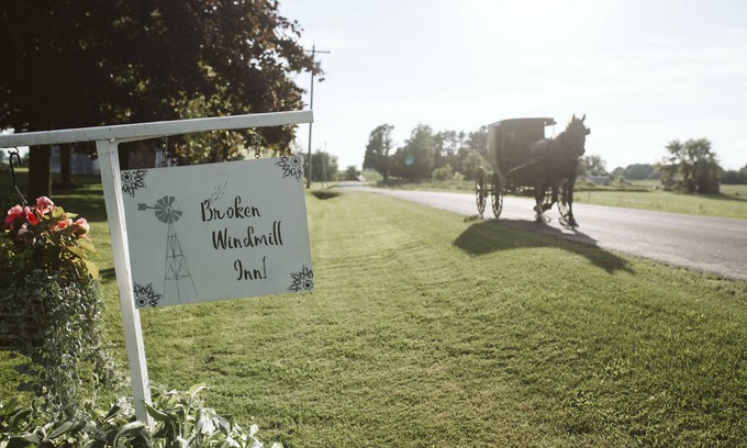 Ontario House | The Broken Windmilll Inn Ontario Farm Retreat