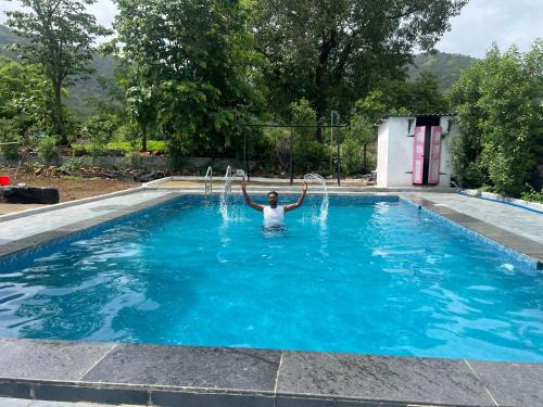Amarnath Other | The bubblegum farm