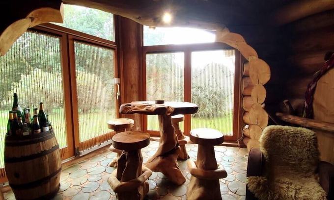 Tendon Ski Chalet | The BuckeyLodge, an enchanting spot next to the waterfalls