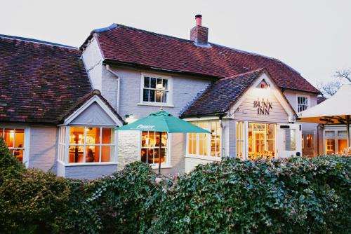 Ashmore Green Hotel | The Bunk Inn