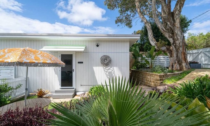 Bundeena Cabin | The Bunkie @ Ethel & Ode's