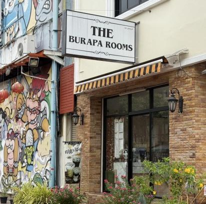 Wang Burapha Phirom Hotel | The Burapa Rooms