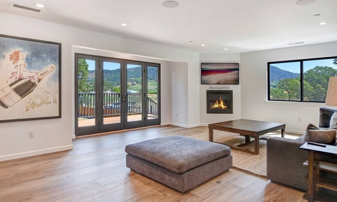 Sonoma House | The Burndale Barn Wine Country Vacation Home