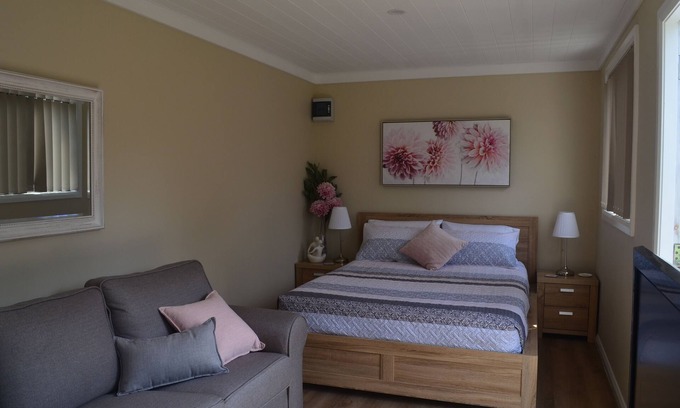 Barringella Cabin | The cabin at Glenndean Riverside Retreat