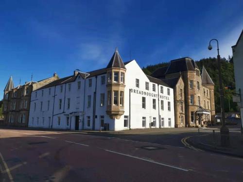 Callander Hotel | The Caledonian Thistle Hotel