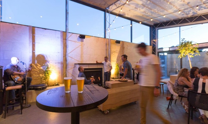 Warrnambool Hotel | The Cally Hotel