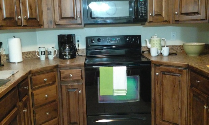 Payson Condo | The Cambree: A 3 Bedroom, 2 bath fully furnished Deluxe Condo