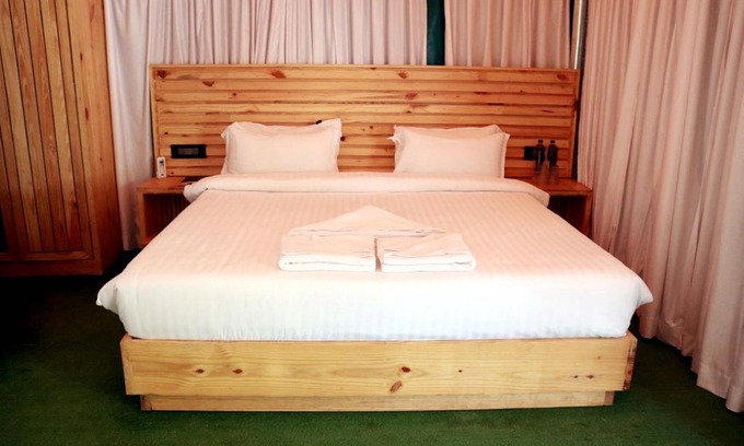 Khopoli Resort | The Campollian Club