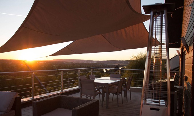 Triel-sur-Seine House | The Canadian home in the Yvelines. Breathtaking view of the Seine & forest