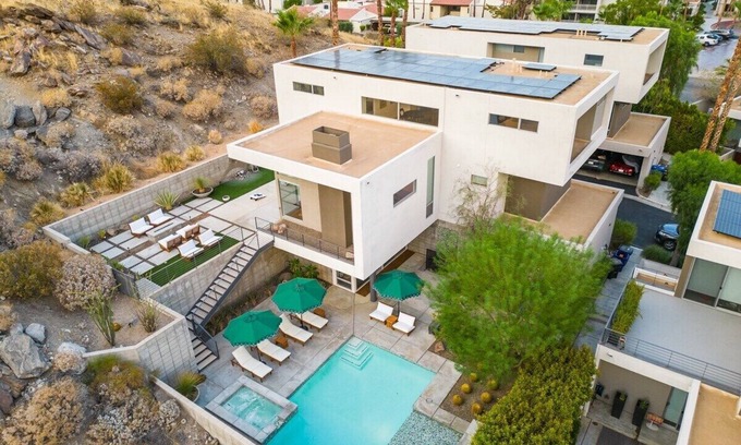 Canyon Corridor House | The Canyon: Luxury Dual Primary Palm Springs home
