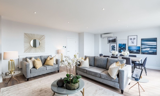 Kensington Apartment | The Carlyle - Elegant Serviced Apartments