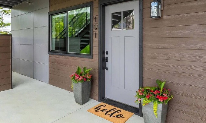 Ponderay Condo | The Carnelian Condo- Centrally Located 2 Bedroom Condo in Ponderay