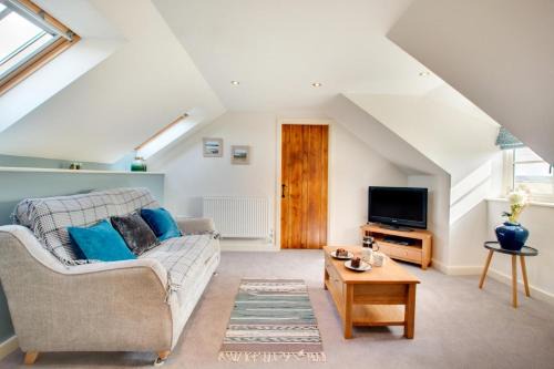 Hunstanton House | The Cartlodge