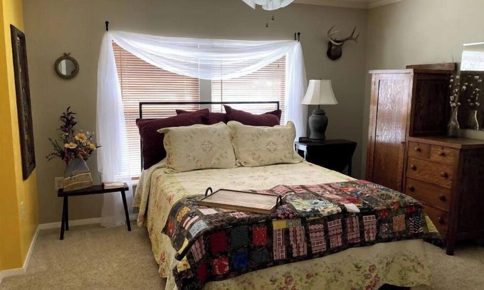 Valera Cabin | The Centennial Inn: A Home with a Past