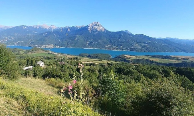Saint-Apollinaire Ski Chalet | The Chalet Gaby, House with panoramic view on the lake of Serre Ponçon