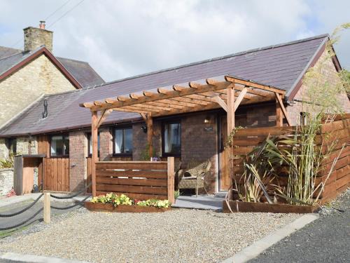 Llandysul House | The Chapel Barn