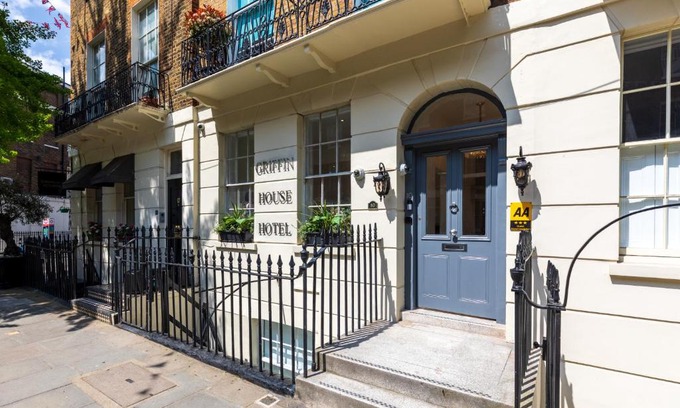 City of Westminster Hotel | The Chapter Hotels - Griffin House