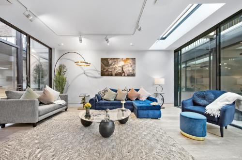 Redcliffe Villa | The Chelsea Villa