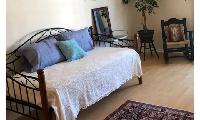 Cheriton Apartment | The Cheriton Loft