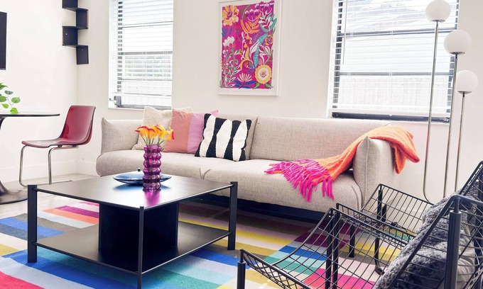 Wilton Manors Apartment | The Chill Pill - Wilton Drive and Jacuzzi