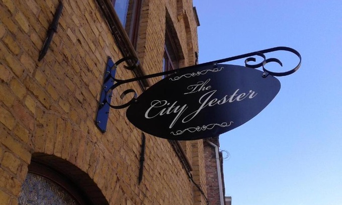 Ypres House | The city jester