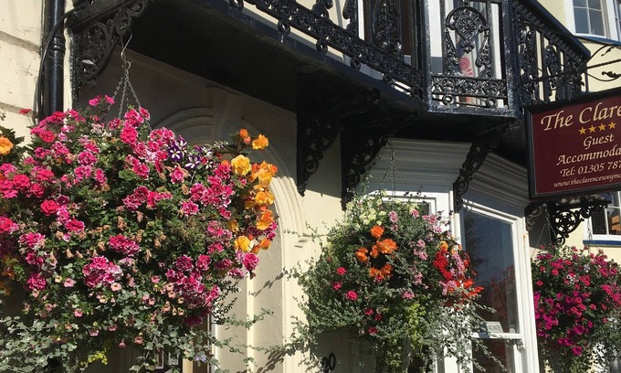 Weymouth Bed & Breakfast | The Clarence