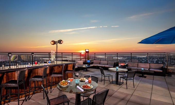 Atlantic City Hotel | The Claridge Hotel