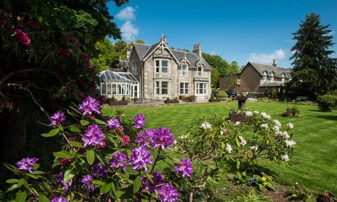 Pitlochry House | The Claymore Guest House