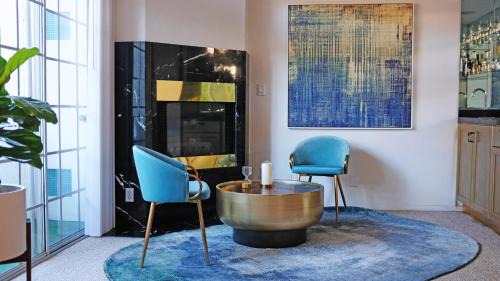Los Angeles Apartment | The Clouds