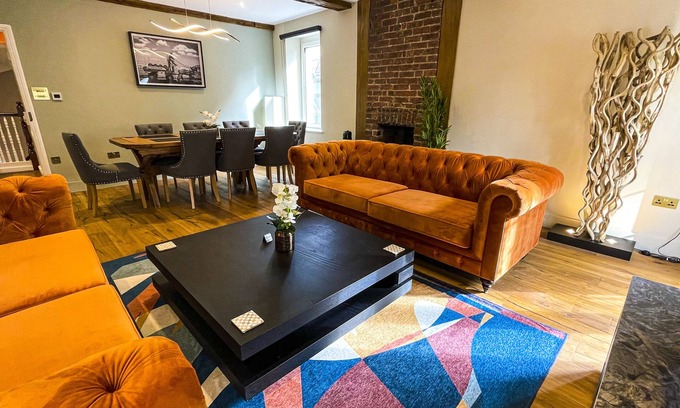 Brighton City Centre House | The Coach House - Your Perfect Private Getaway - Private Parking